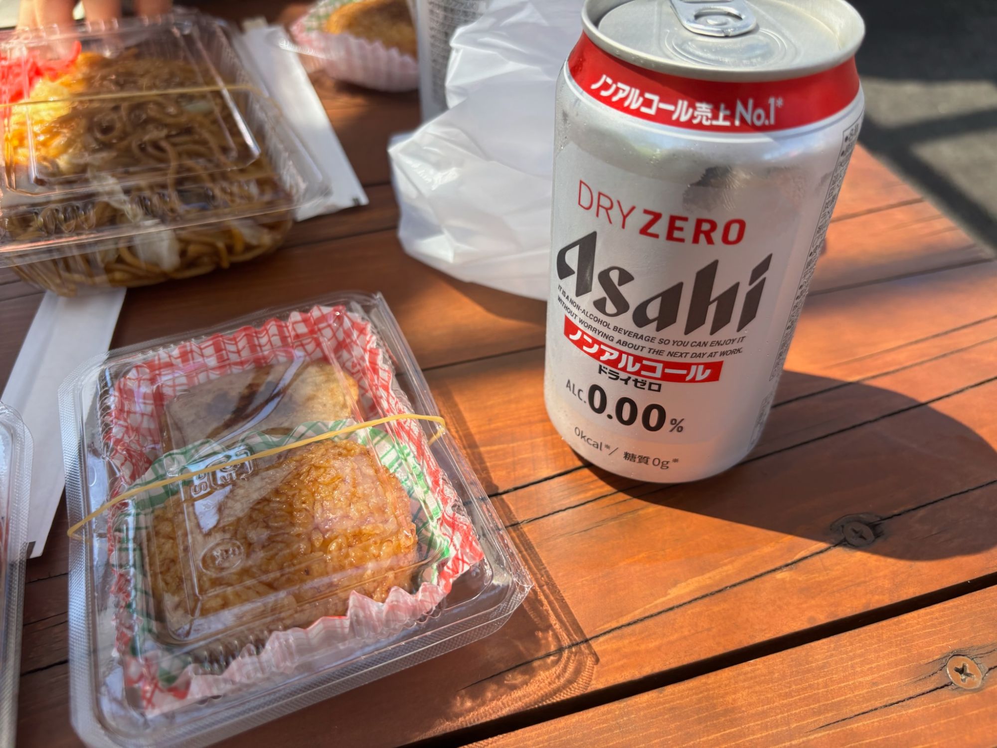 ノンアルコールビールと軽食